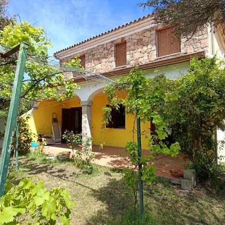 Trilocale A 150mt Da La Cinta San Teodoro (Sardinia)