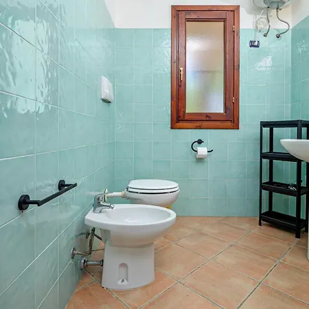 Trilocale A 150mt Da La Cinta Apartment