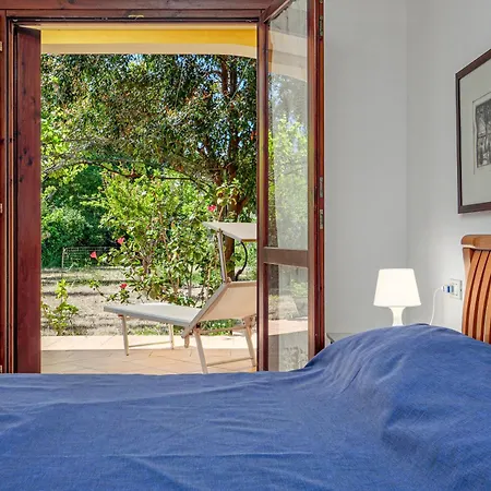 Apartment Trilocale A 150mt Da La Cinta